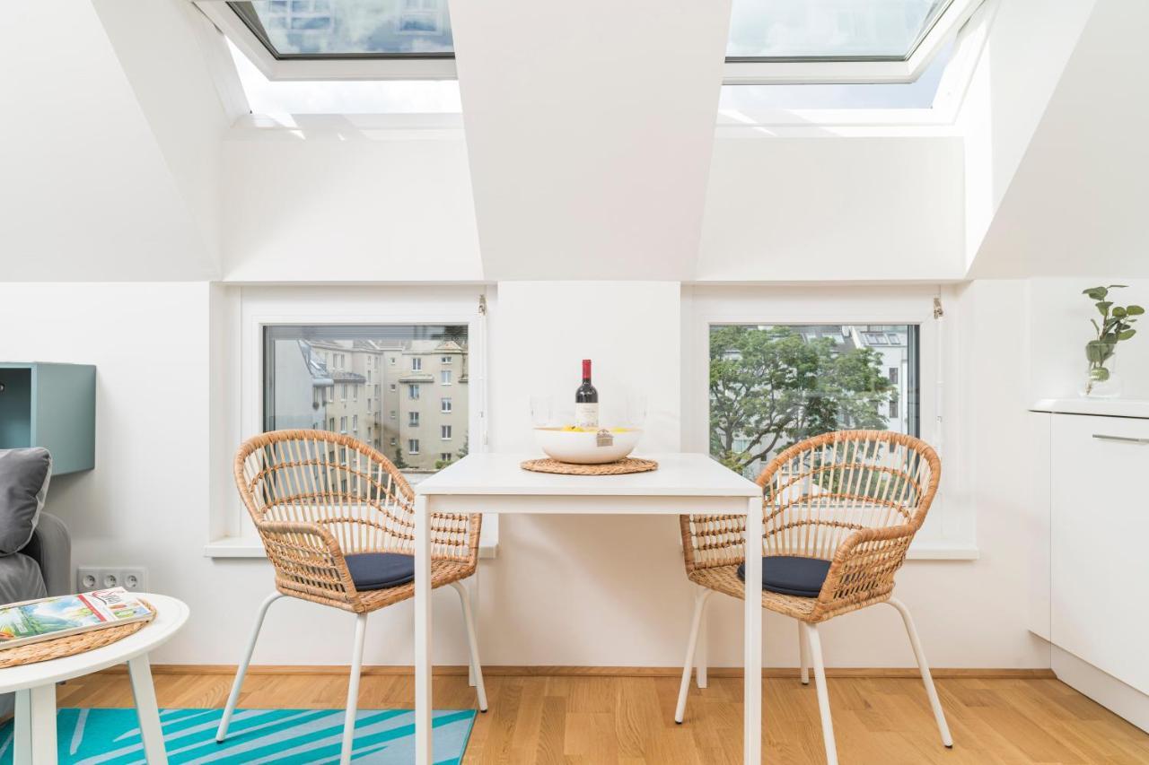 Micro Rooftop Penzing Vienna Exterior photo