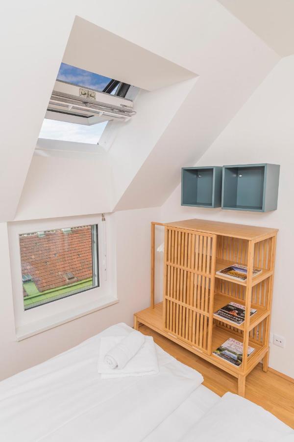 Micro Rooftop Penzing Vienna Exterior photo